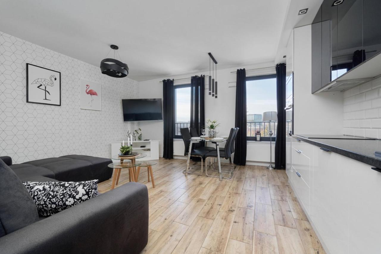 Chique For A Big Family With 2 Parking Spaces By Renters Apartament *